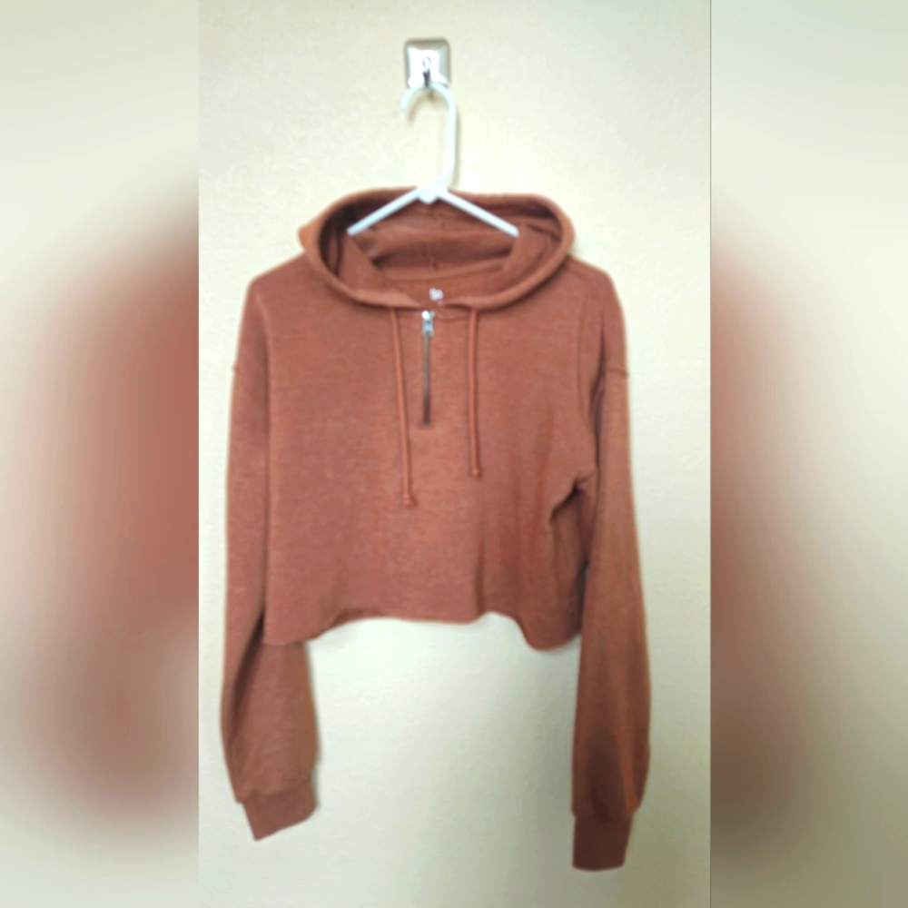 Cropped lounge hoodie